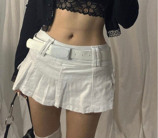 Low waist micro skirt