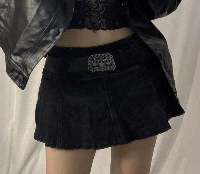 Low waist micro skirt