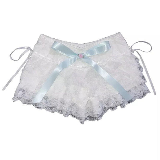 Lace ribbon coquette shorts