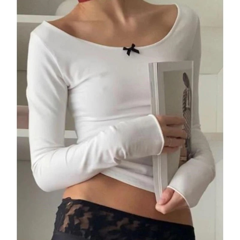Low neck long sleeve top